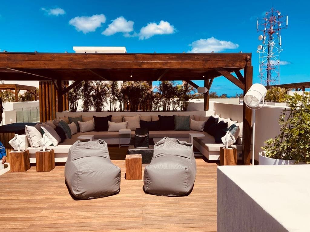 Exceptional Seaview Penthouse